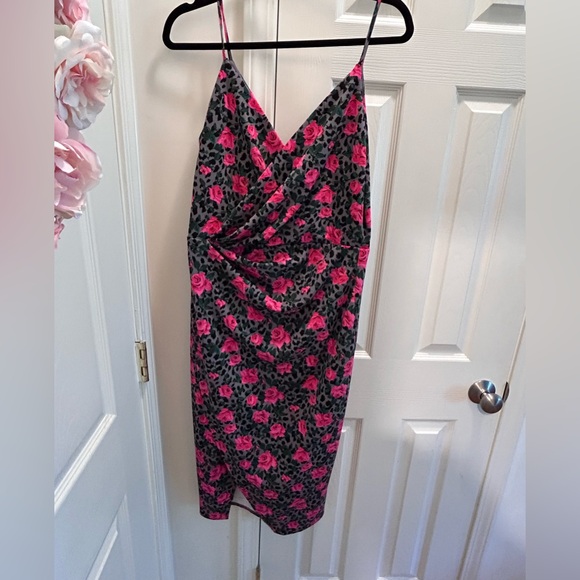 Betsey Johnson Gray Pink Rose Floral Leopard-Print Sheath Dress Sz 10 - Picture 2 of 11